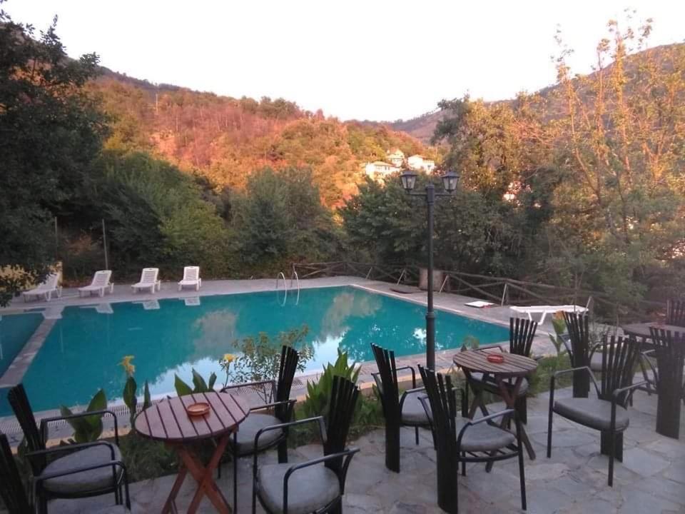 Tsigoura Verde Resort Mikros Prinos Exteriör bild